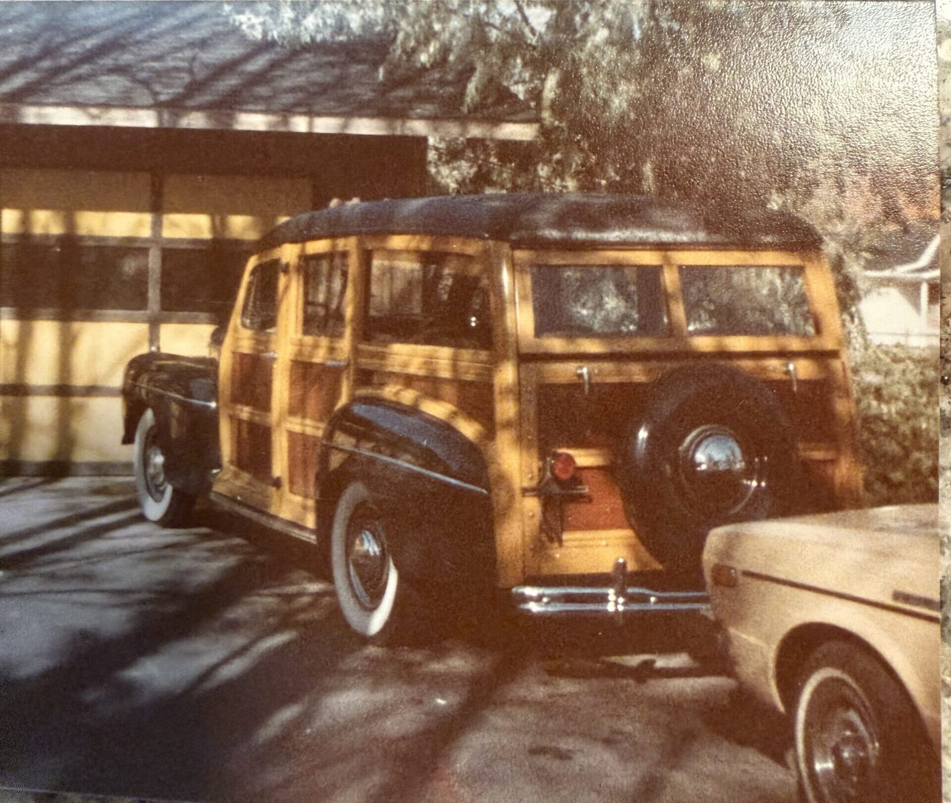 47 Ford Stationwagon